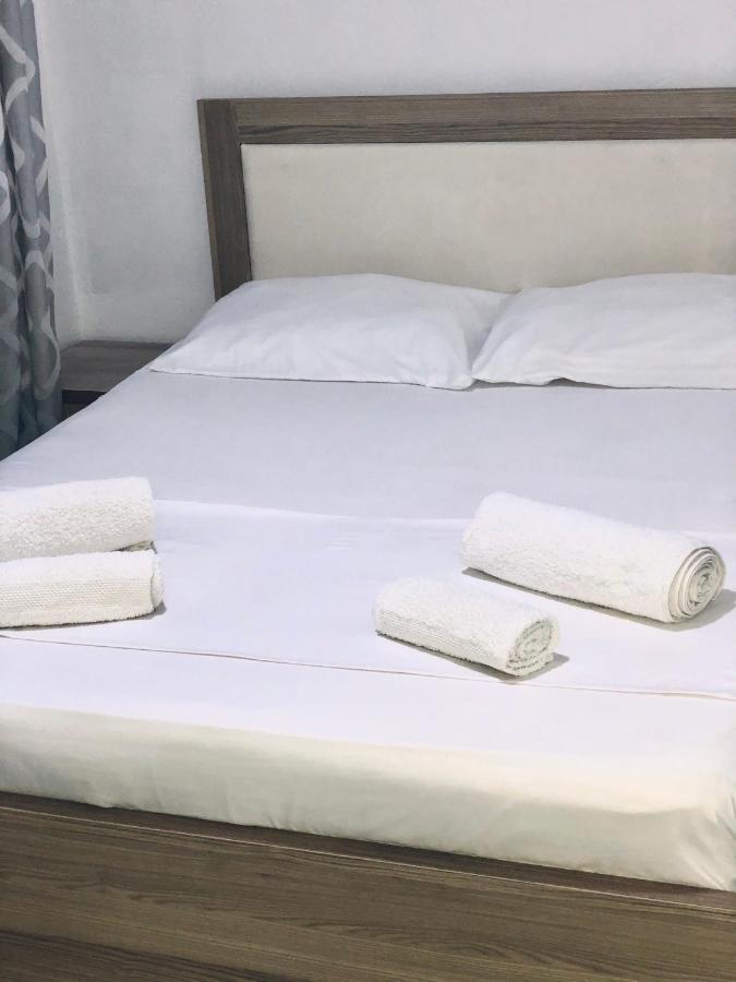 Sandri Apartment Himare Eksteriør bilde